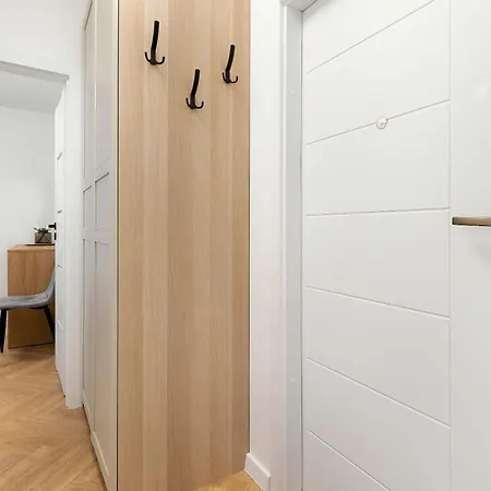 Przytulny Blisko Parku Reagana W Gdansku By Renters